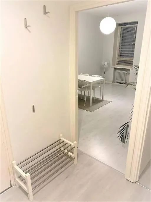 Moderni Siisti Studio Koti Jossa Modernit Kalusteet Helsinki Apartment