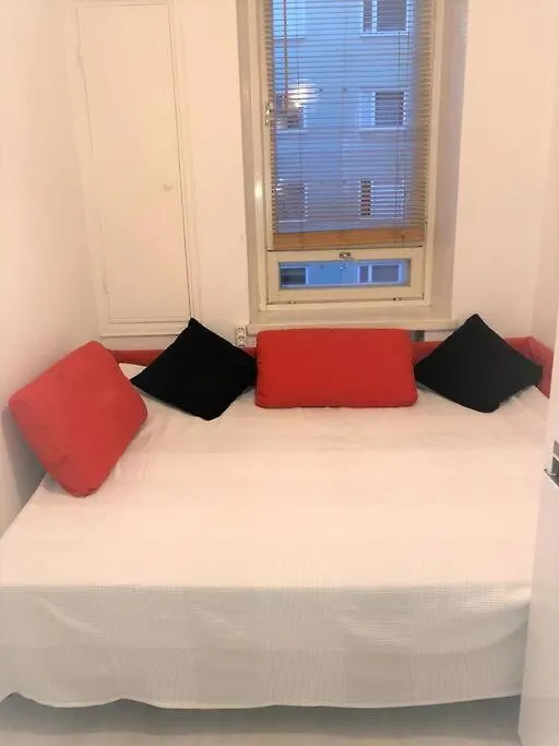 Apartment Moderni Siisti Studio Koti Jossa Modernit Kalusteet Helsinki Finland